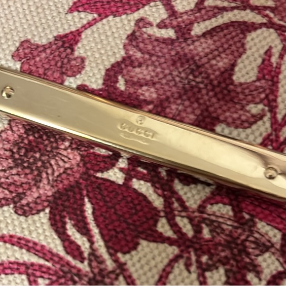 Gucci Flora Wallet - Picture 8 of 14